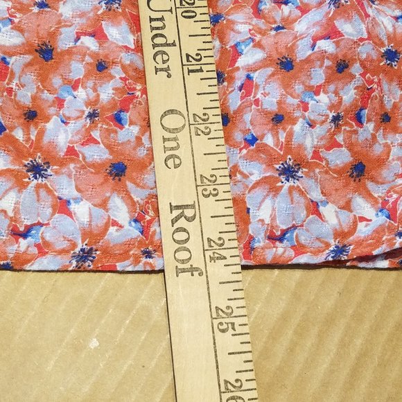 Knox Rose Floral Pullover Blouse - Picture 5 of 11